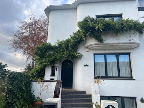 Beautiful house 3 bedrooms 2 bathrooms