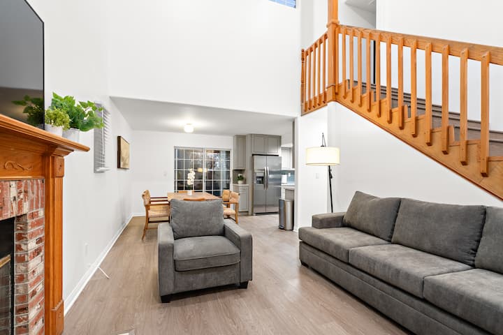 Spacious House | 2 Car Garage | Private Backyard