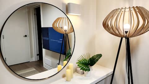 Successful Airbnb property: Modern Urban Oasis with Exclusive Design & Parking in Berczy Village