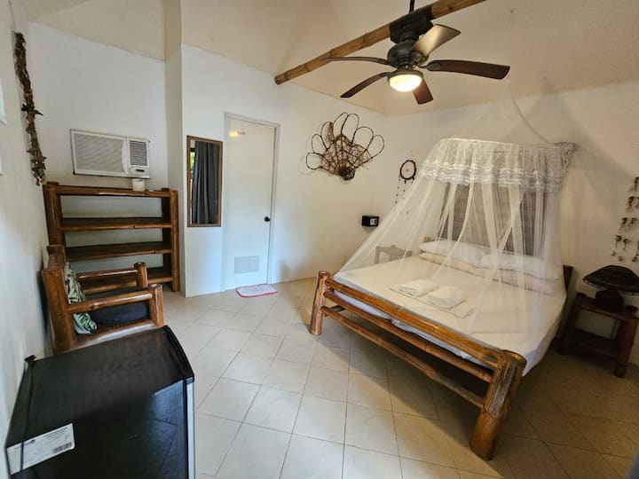 Big Bamboo Cottage 1 - Sugar Beach  


​ - Sipalay