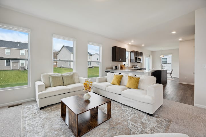 Furnished 3br Saline Home | Corporate Stay E#42177 - 安娜堡