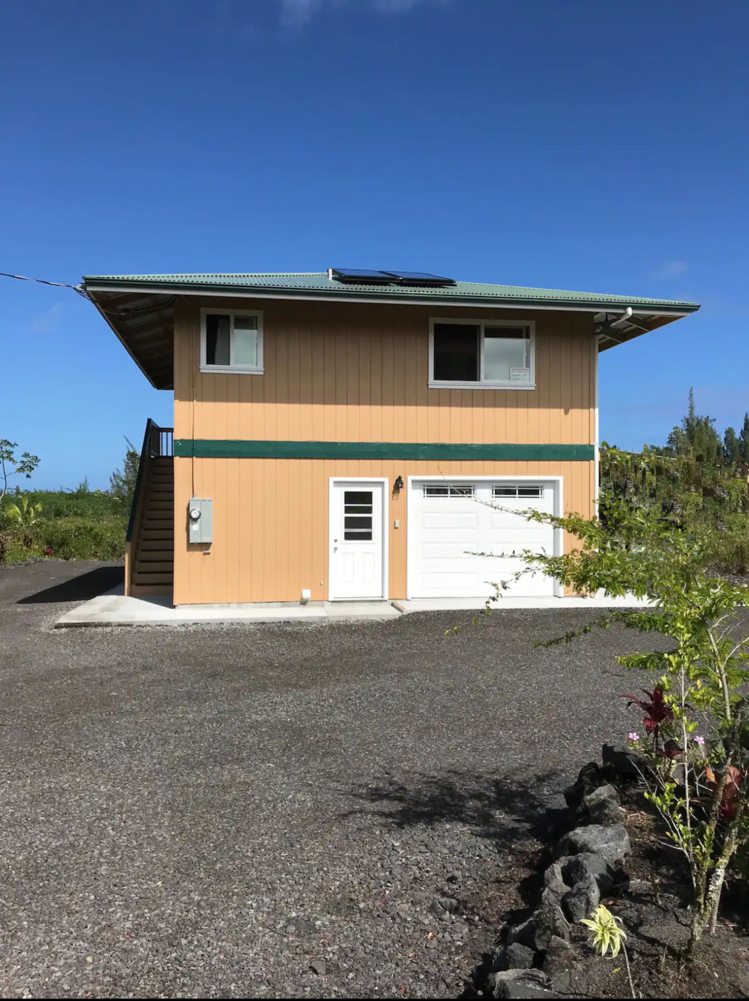 Home in Keaau · ★5.0 · 1 bedroom · 3 beds · 1 private bath - Image 37