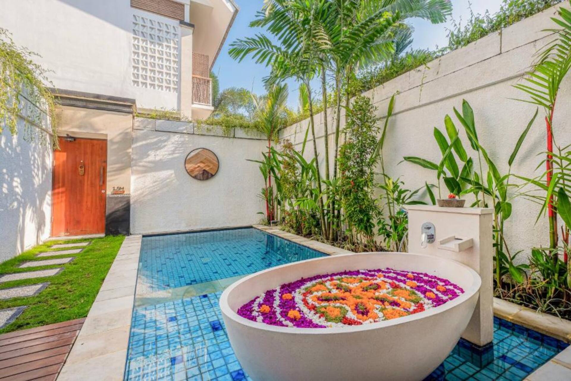 Modern Garden Nook 1 Bedroom Private Villa in Canggu 3
