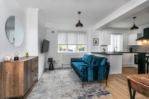 Popular Airbnb listing: Stylish Flat Lancaster in Lancaster