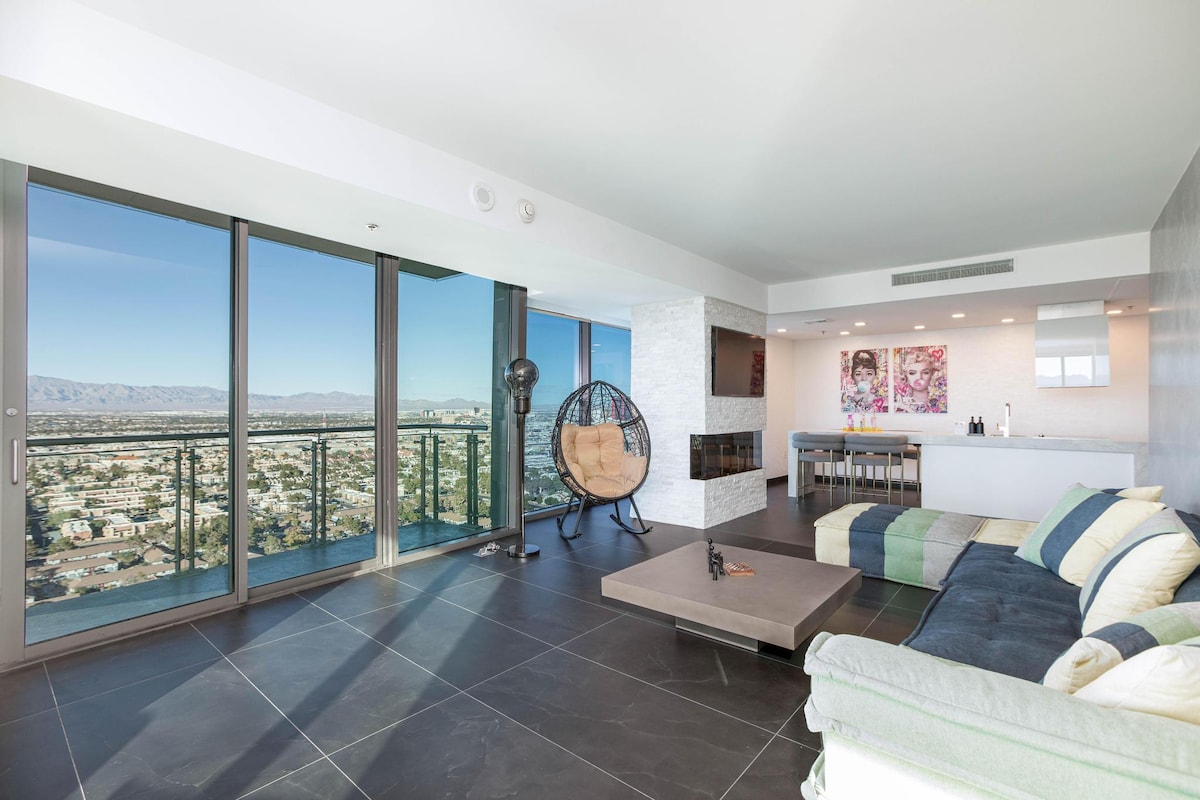 Luxury Suite