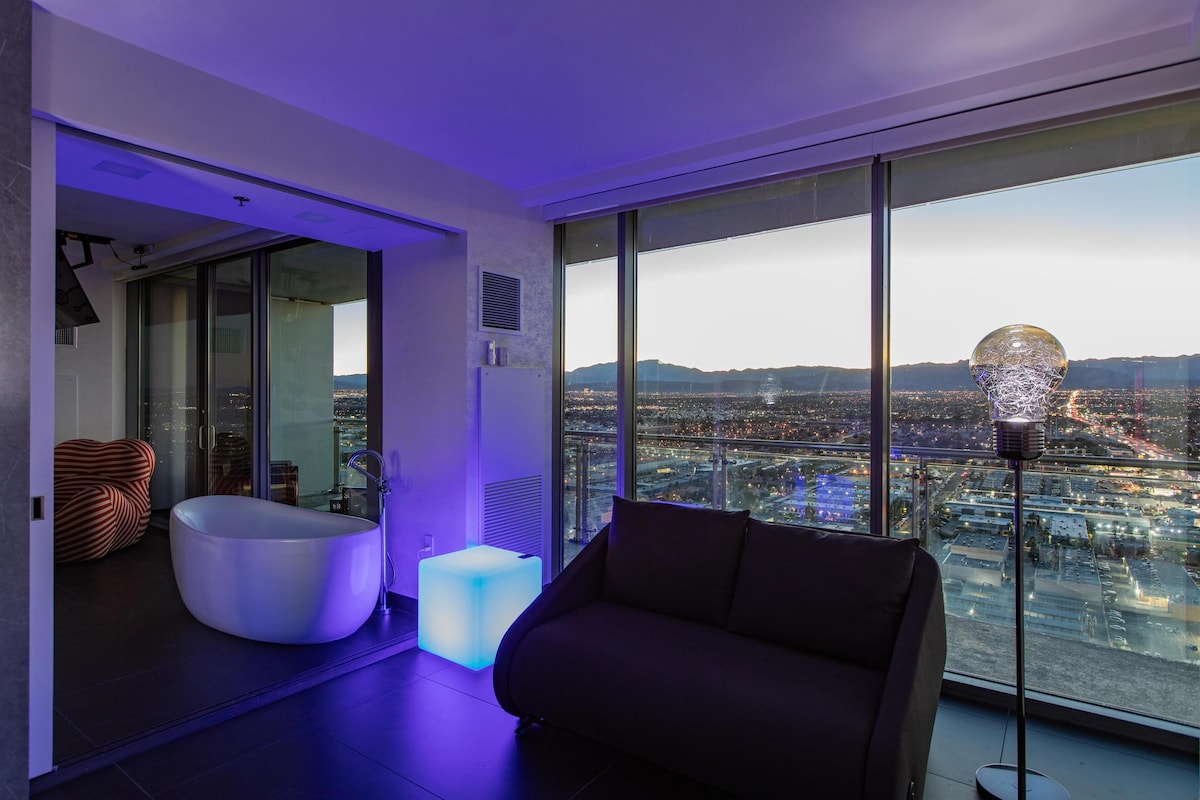Luxury Suite