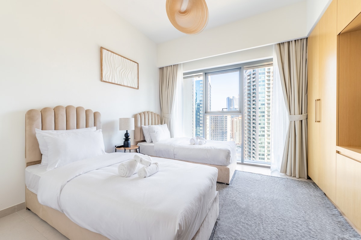 2 Bedroom Furnished Apartment | Burj Royale 3