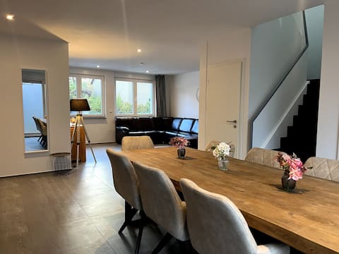 T&K Apartments – Comfortable 4-Room House Jüchen