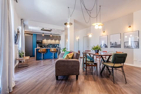 [Private Parking] Penthouse with Panoramic Terrace