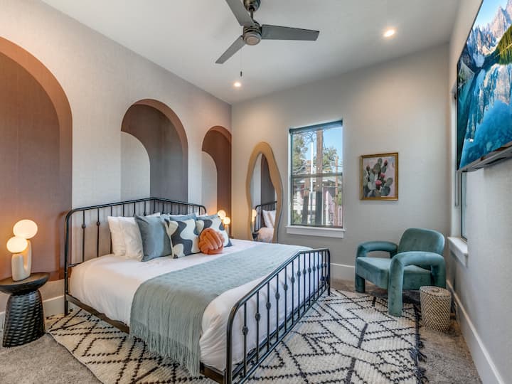 Hlavný dom - manželská posteľ 