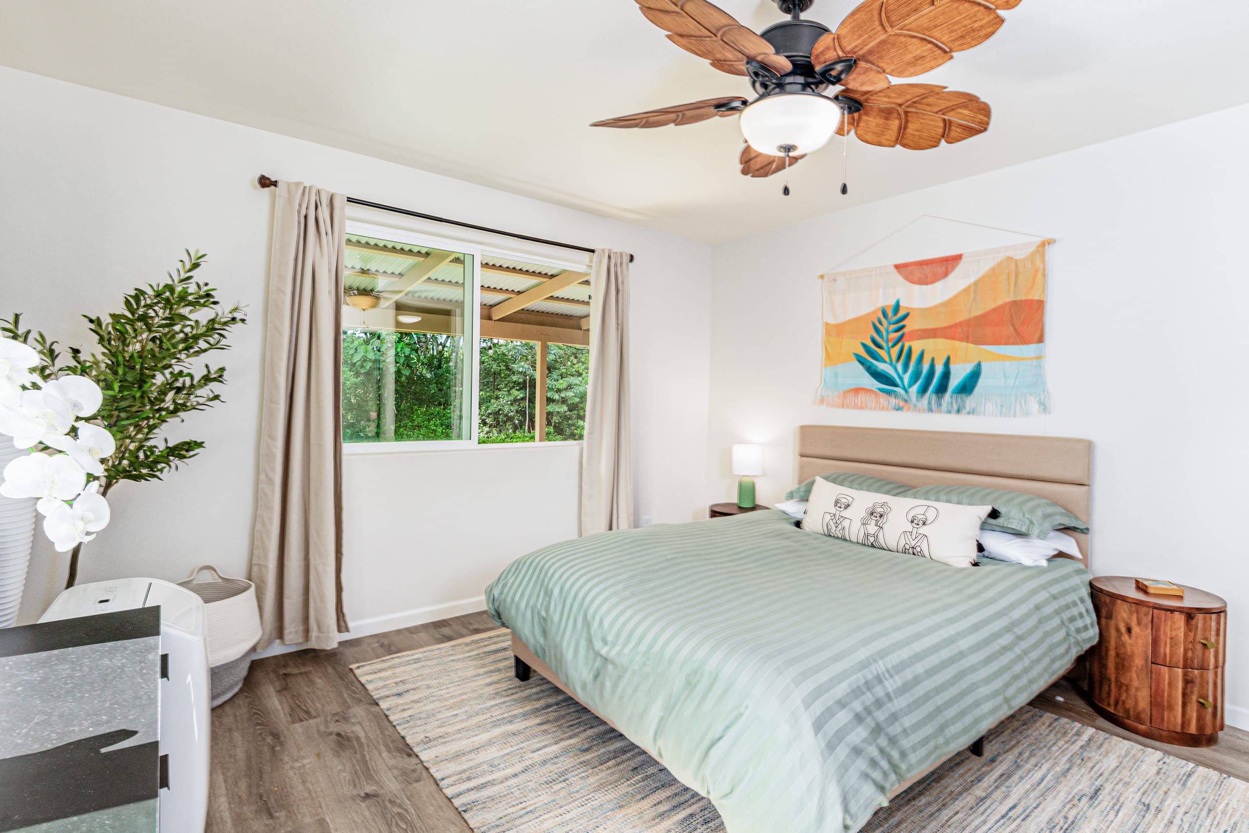 Home in Keaau · ★4.99 · 4 bedrooms · 6 beds · 2 private baths - Image 17