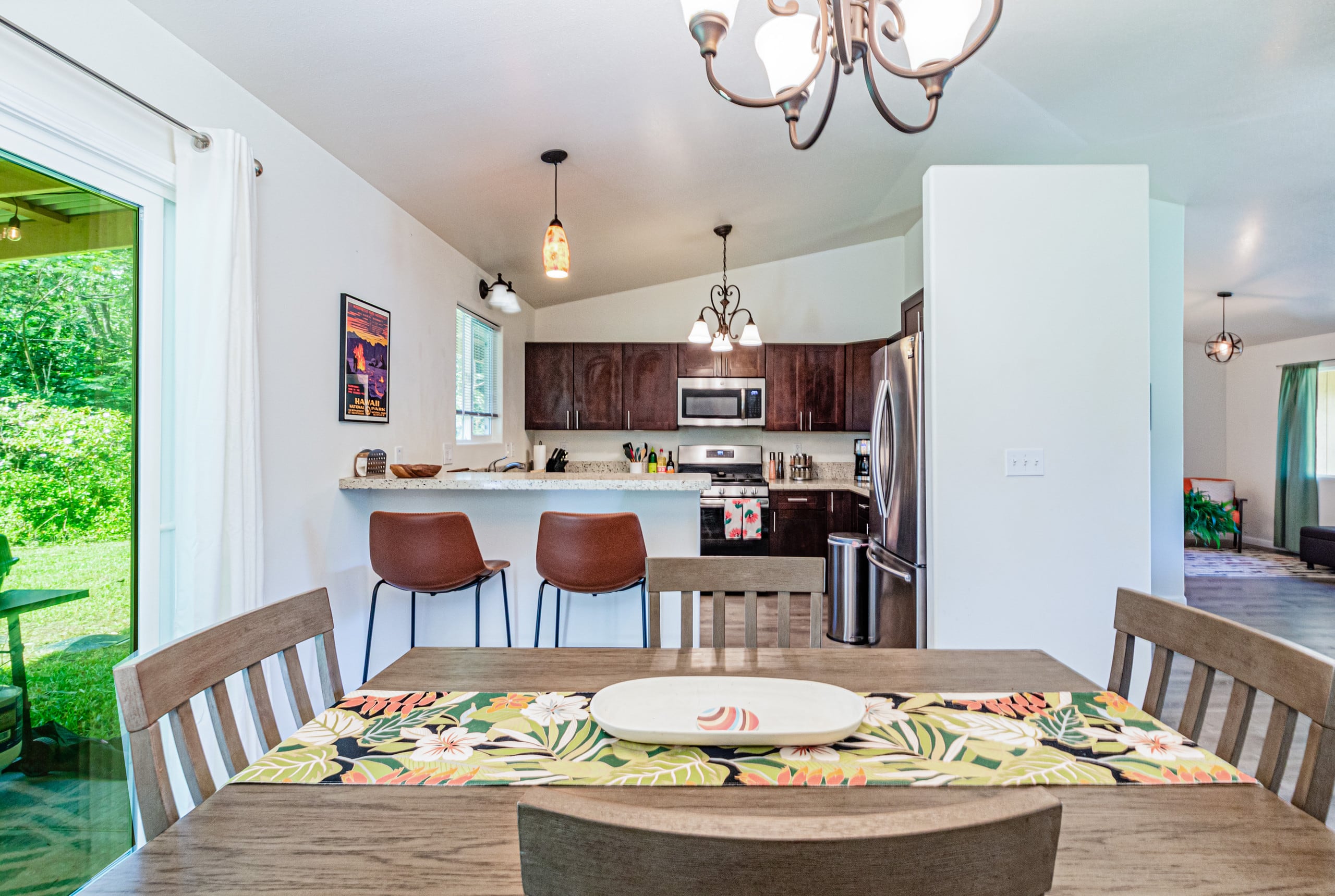 Home in Keaau · ★4.99 · 4 bedrooms · 6 beds · 2 private baths - Image 14