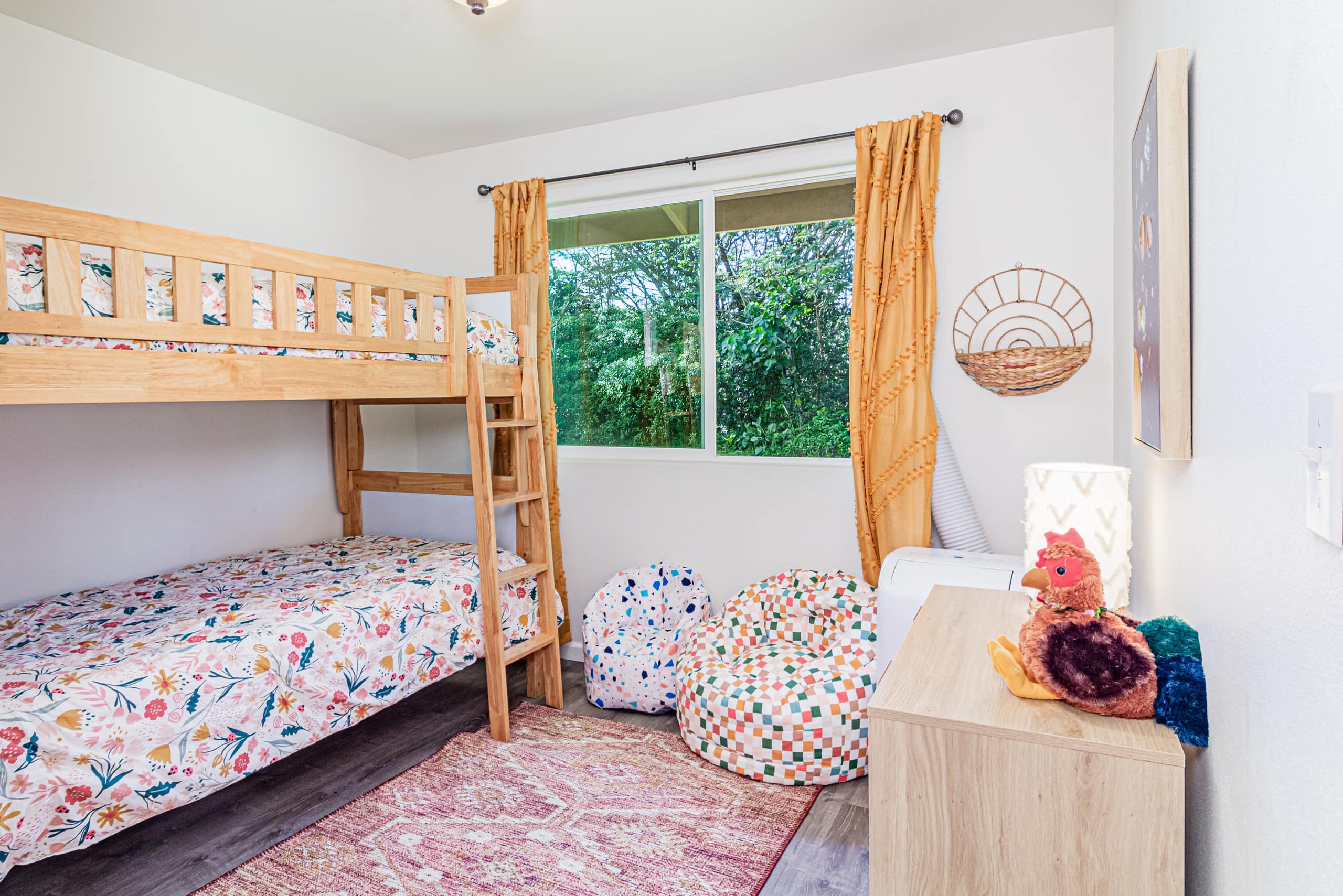Home in Keaau · ★4.99 · 4 bedrooms · 6 beds · 2 private baths - Image 24
