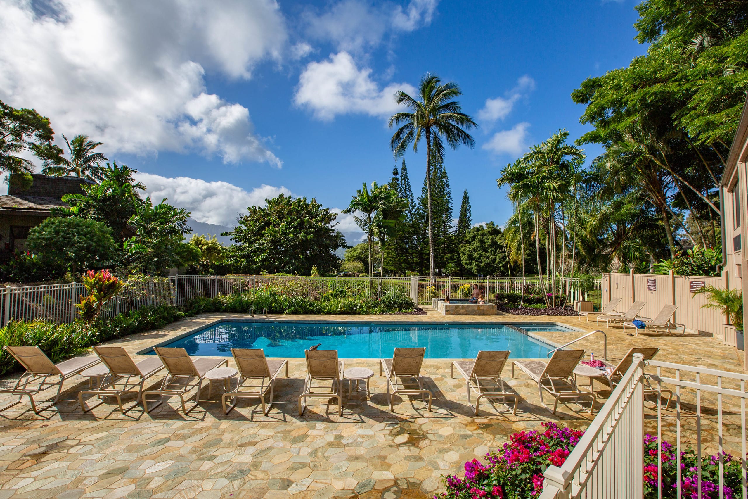 Condo in Princeville · ★5.0 · 2 bedrooms · 4 beds · 2 baths - Image 15