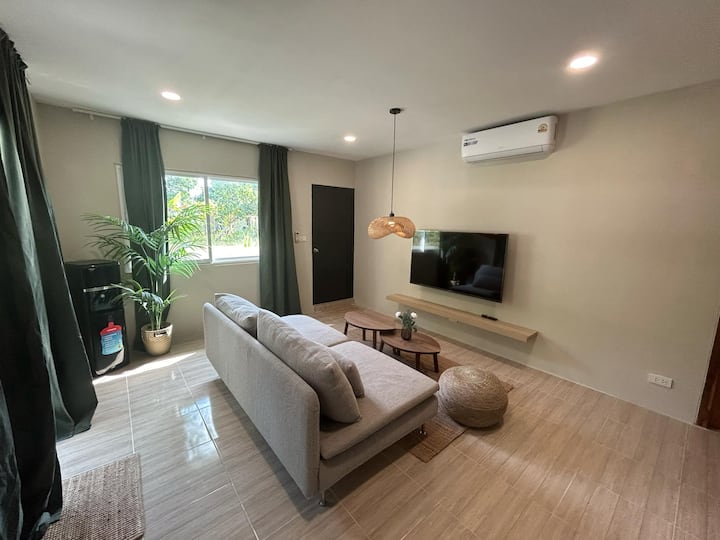 Joliés Place Family Apartment - Ko Lanta