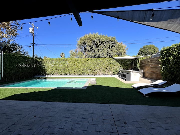 Awesome Summer House - Los Angeles, CA