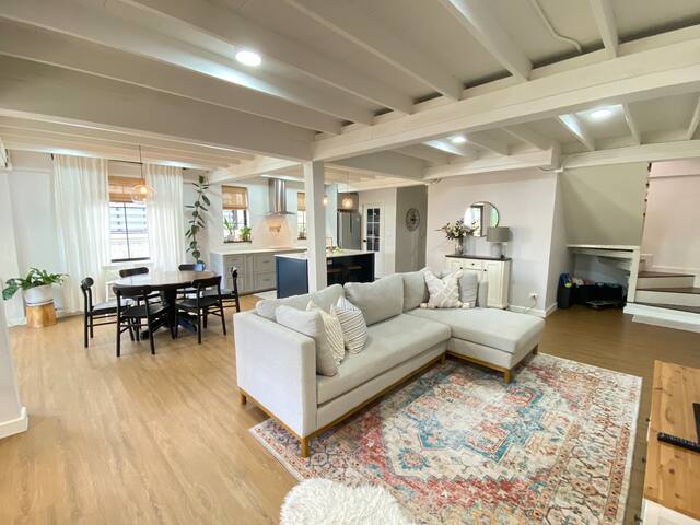 Central • Smart TVs • Playroom • 2 Kings & 2 Bunks gallery image 4