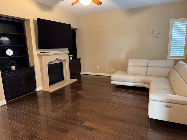 Morgan Hill Mini Mansion