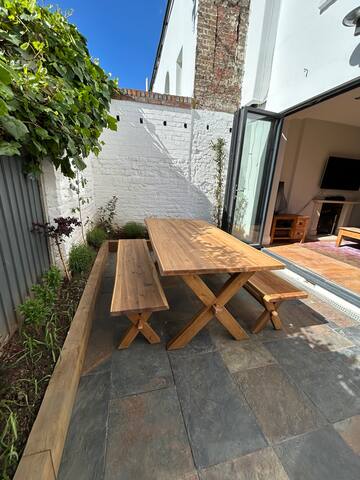 6 Double Bedroom House Hampstead Heath in Camden gallery image 4