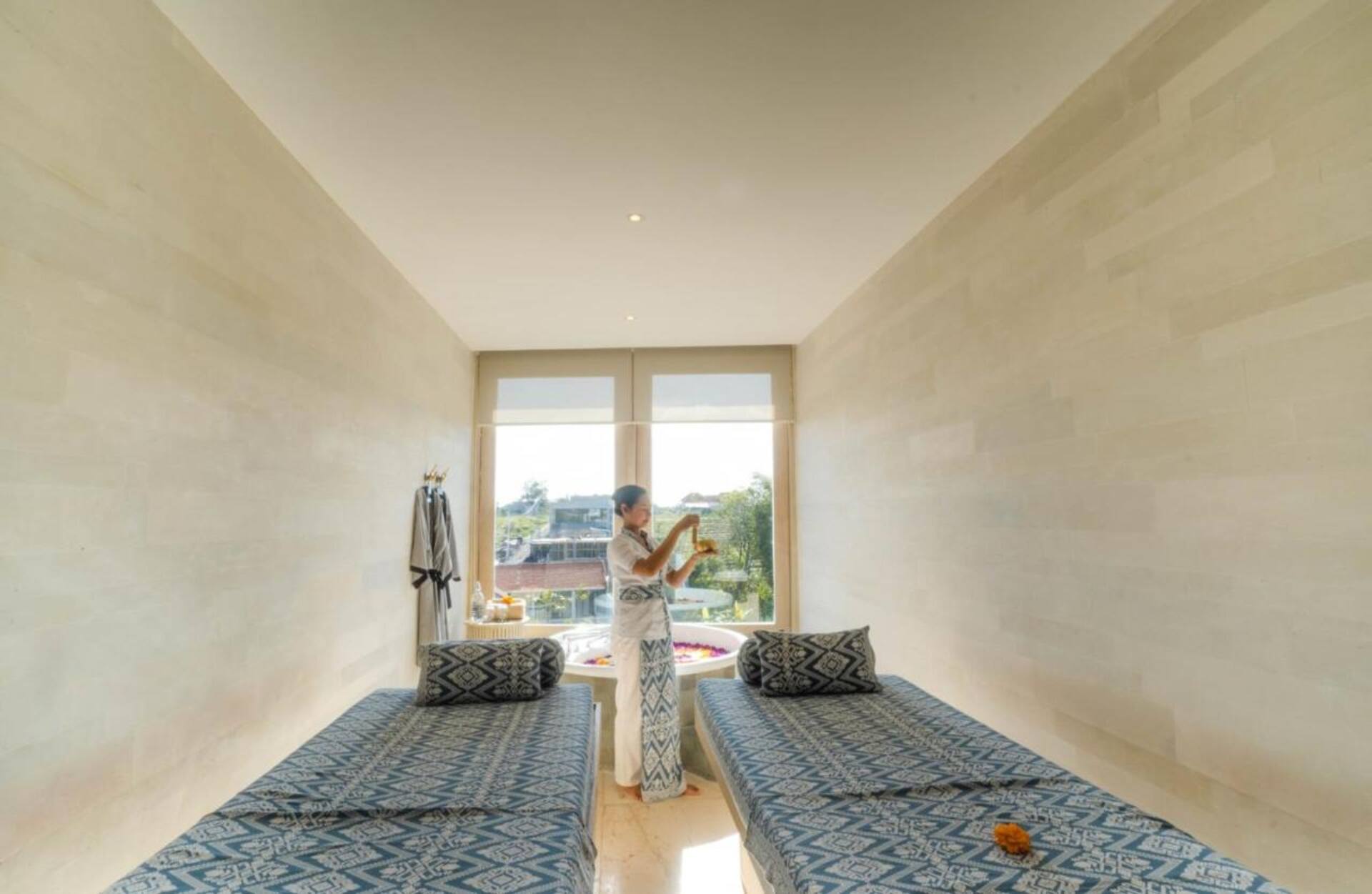 Romantic Honeymoon Escape Private Villa in Canggu 3