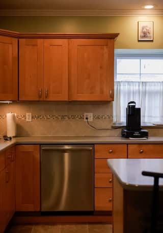 Historic Stonehaven Mansion w/ Modern Touches, photo 10 of 56
