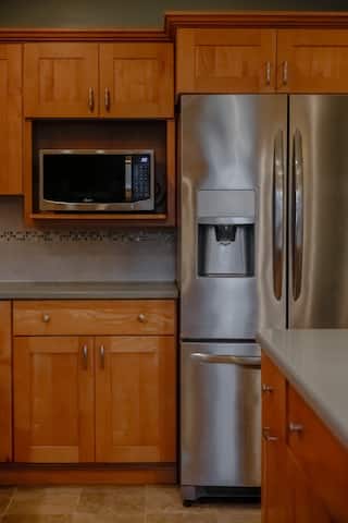 Historic Stonehaven Mansion w/ Modern Touches, photo 9 of 56