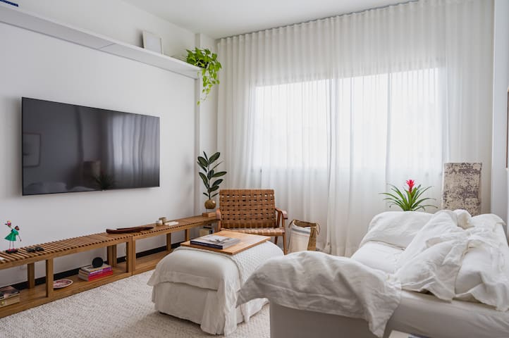 Preciosidade no coração do Leblon – Dias Ferreira