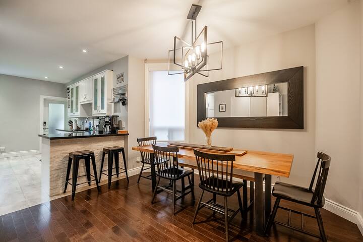 Wychwood Haven: Modern 3 bdrm gallery image 4