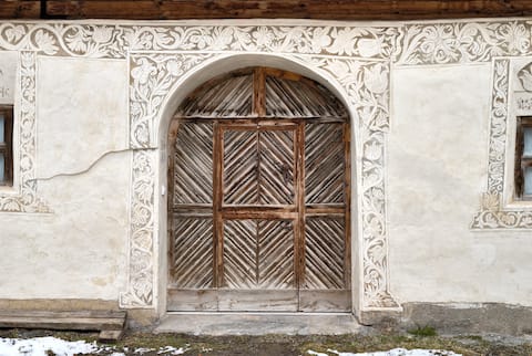 Guarda | Studio apartment in Engadine house