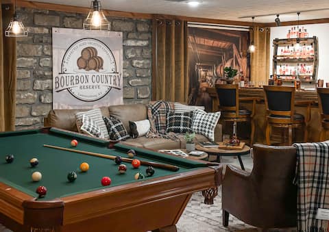 Bourbon Trail Log Cabin w/Pond*Hot Tub & Speakeasy