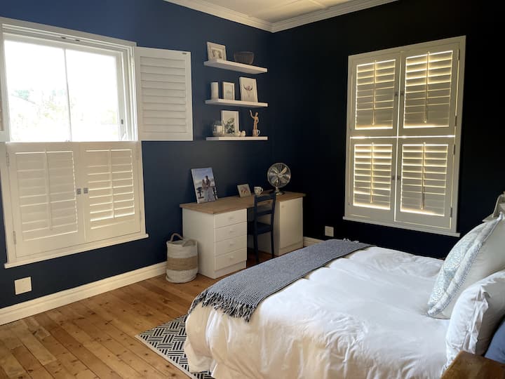 Dormitorio 3 arriba: cama tamaño queen