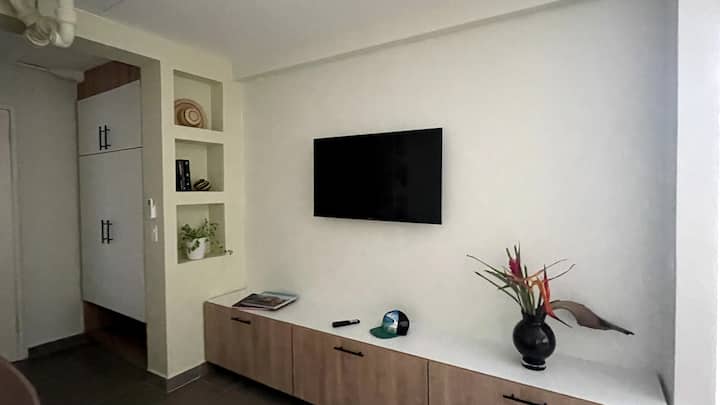 Ancon Garden Studio - Panama City | Fast Wifi - Panama City