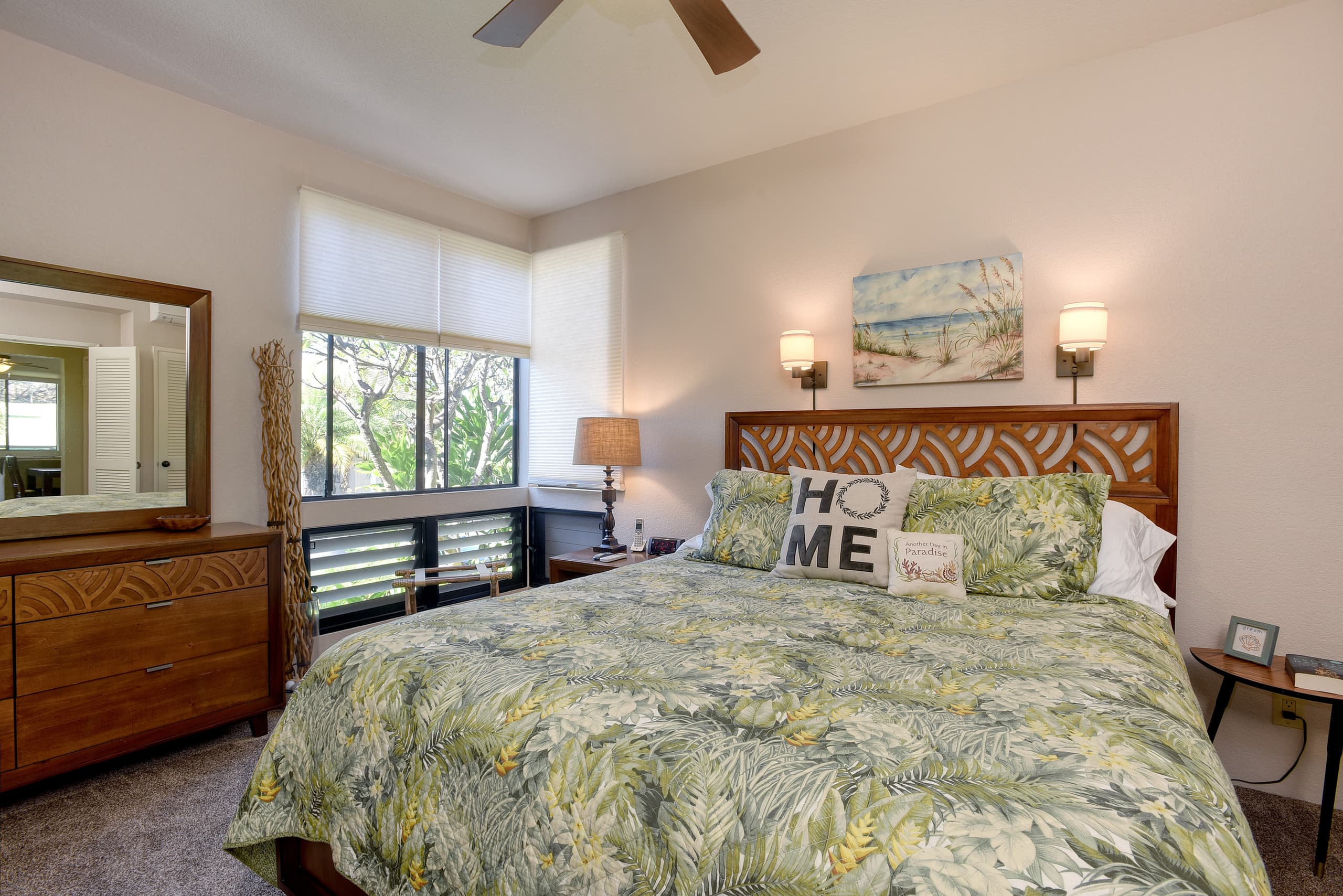 Condo in Wailea · ★4.96 · 1 bedroom · 2 beds · 2 baths - Image 11