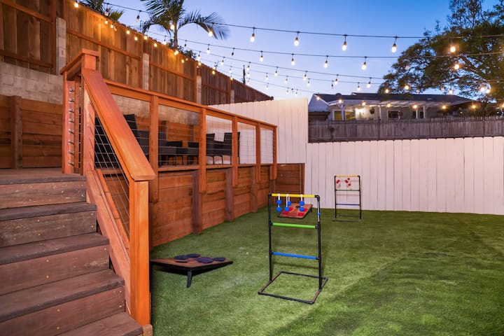 Lux Coastal Getaway | Brand New | Central Location