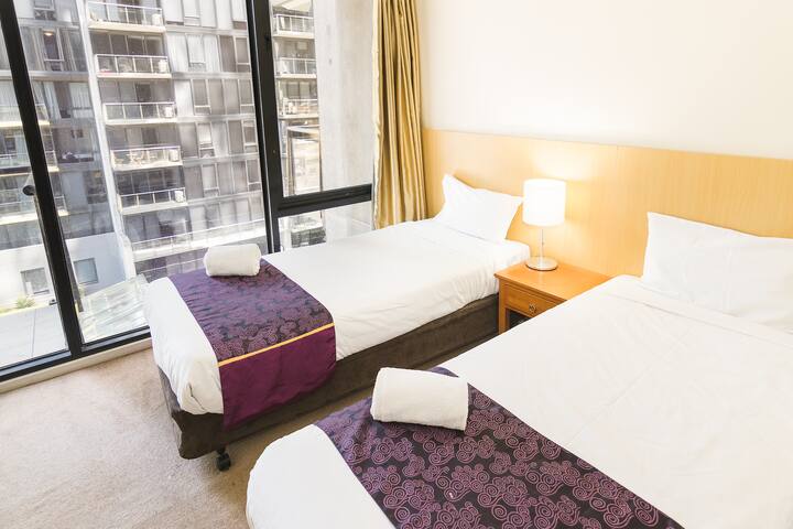 2 appts same complex sleeps 12 gallery image 5