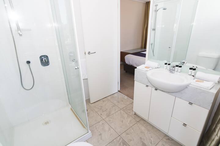 2 appts same complex sleeps 12 gallery image 2