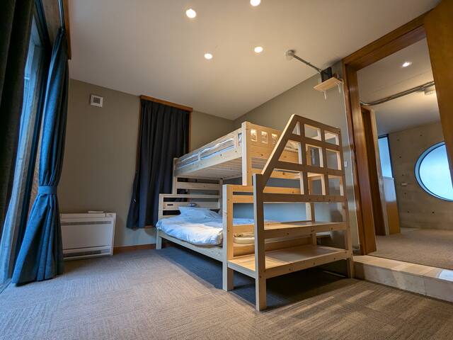 Family&Group stay: Private house close to Shinjuku gallery image 5