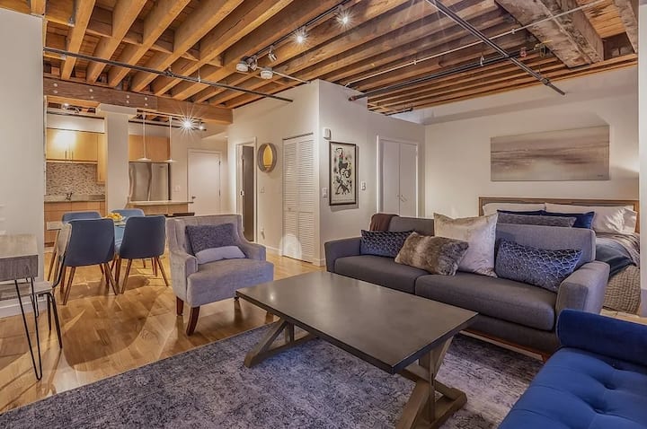 1bd/1ba | Boston Harbor - Boston, MA