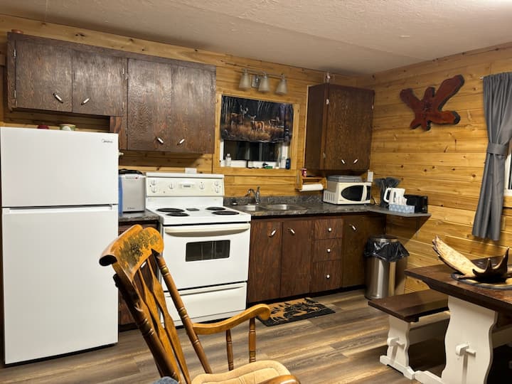 Rustic Cabin ~ Audrey’s Place - New Brunswick