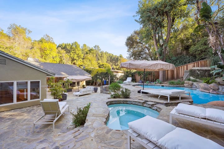 Luxury Bel Air Villa 3BD with pool