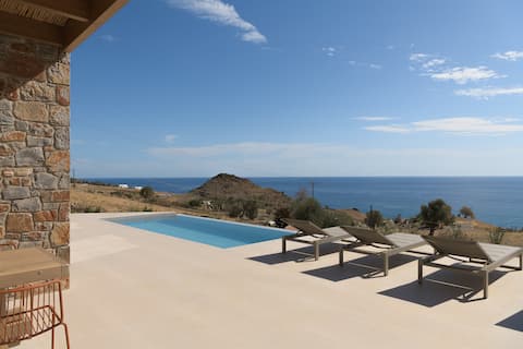 Votsalo Villa, with Pool, SeaViews, close to beach