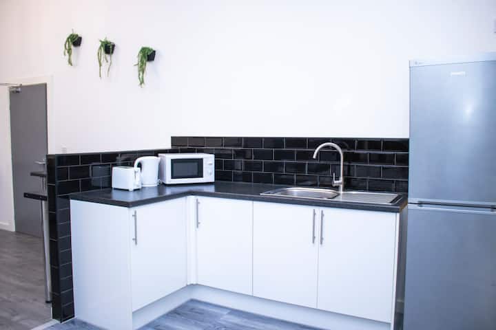 Stylish Room • Near Station • Wifi • Shared Home - Liverpool