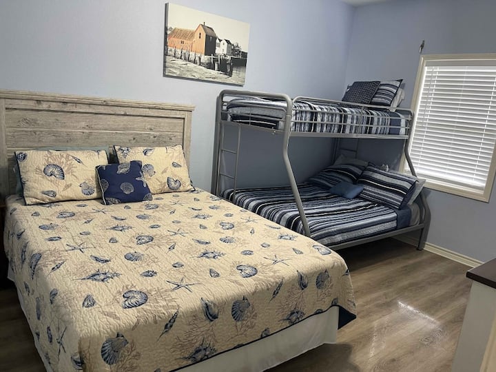 საძინებელი 1