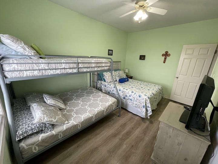 საძინებელი 2