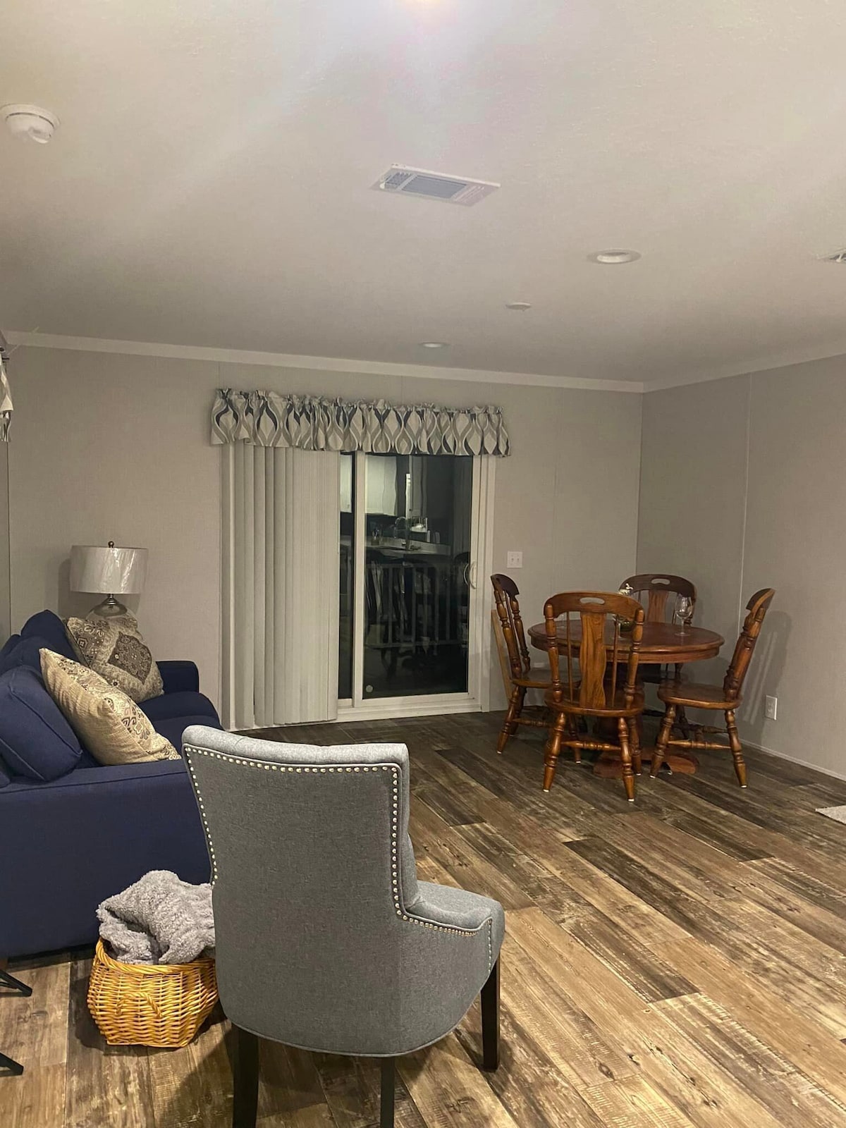 غرفة المعيشة