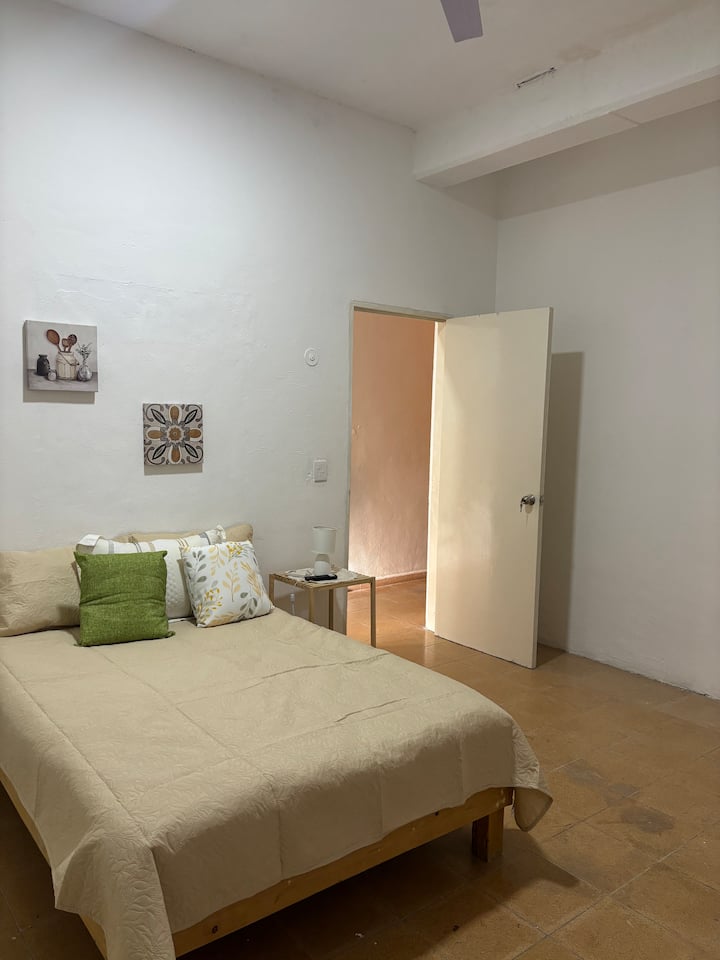 საძინებელი 1