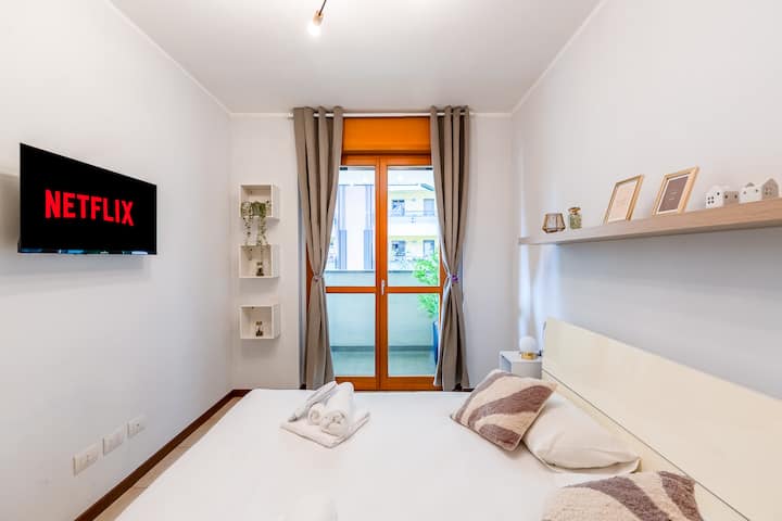 Certosa Charm Milano - Private Parking - Milan