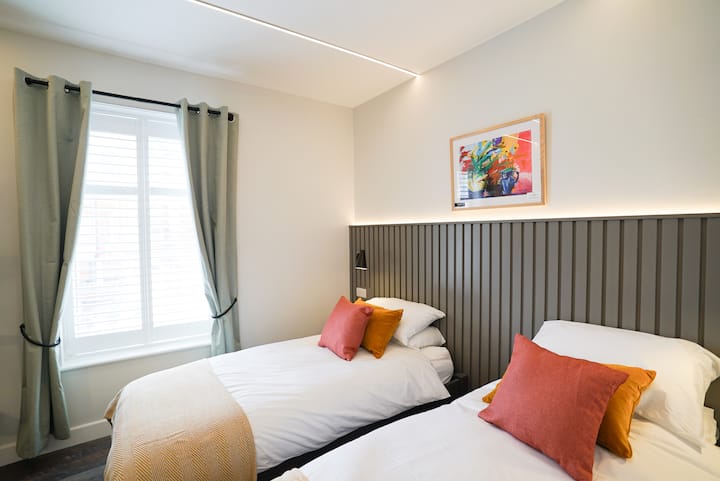 Sgwar-boutique Room-twin Room - Beaumaris