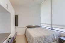 5220 Troost 105 - ROOM Q