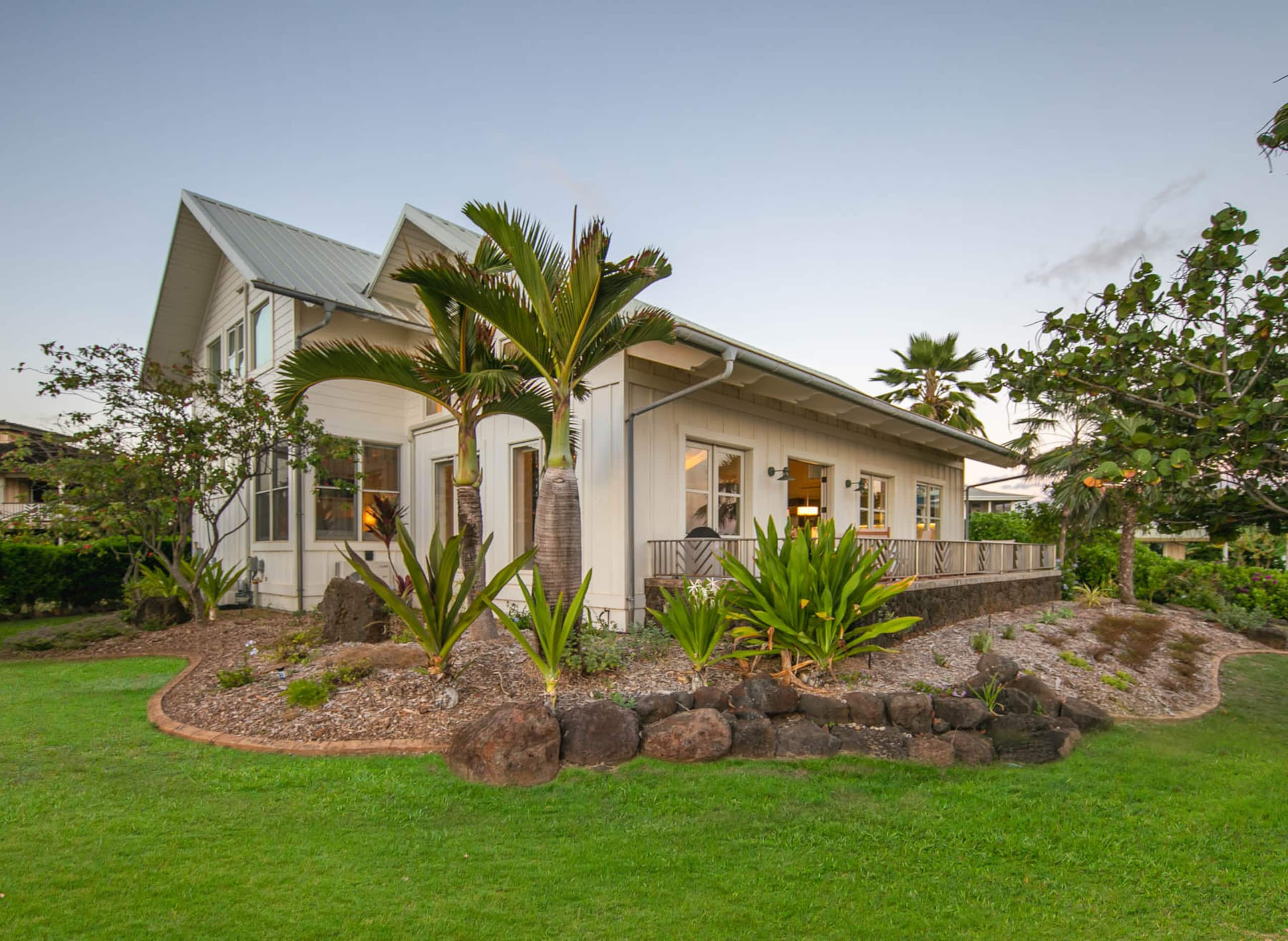 Home in Kekaha · ★5.0 · 3 bedrooms · 3 beds · 3.5 baths - Photo 16